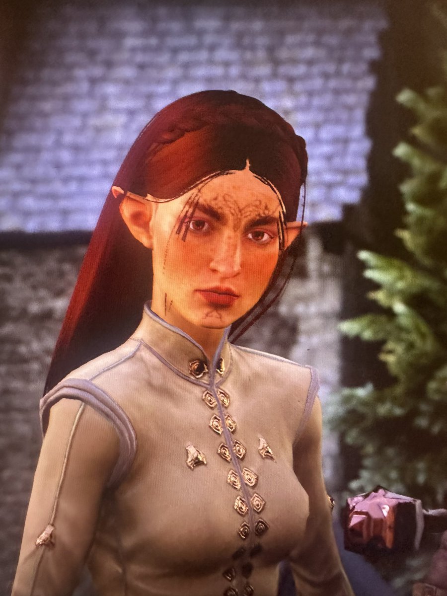mockingbyrd04's tweet photo. @Westlywheatlya2 My current Lavellan, Siona ☺️ https://t.co/ip9Id3o1Bu