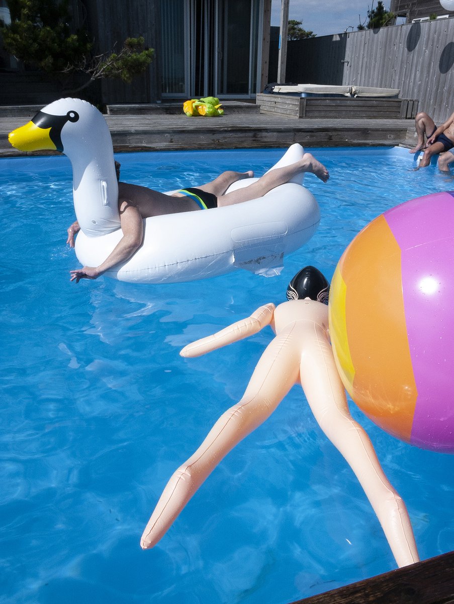 KoitzPhoto's tweet image. Mañana viernes a las 12 del mediodía en @Boulevardeitb hablaremos de las protestas en Los Angeles, de la trifulca entre Trump y Musk, de ratas que atacan a neoyorquinos (no, no se trata de una leyenda urbana) y de mi exposición de fotos en Fire Island.
guau.eus/st/radio-euska…