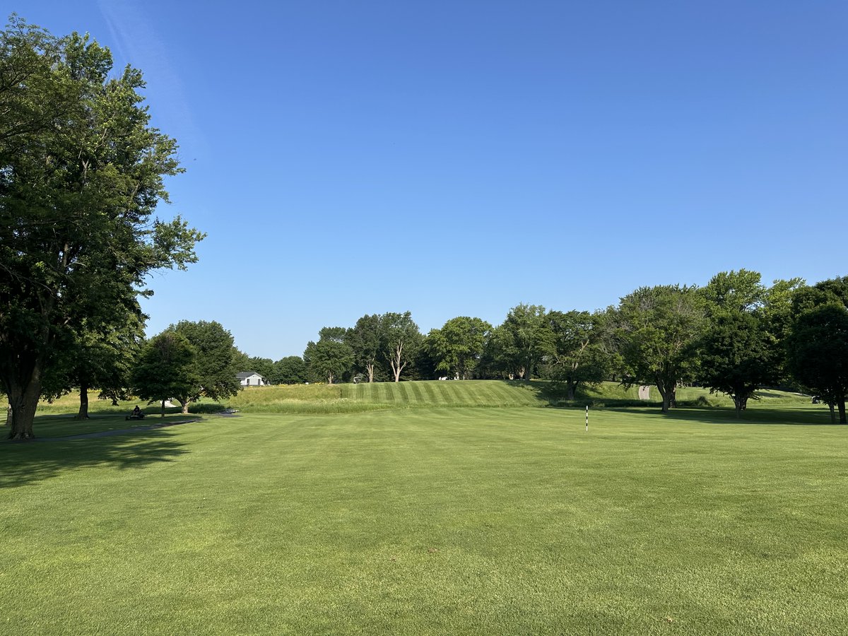 GcsaIowa's tweet image. Thanks to Garrett at Urbandale Golf & Country Club for the tour. The course looks great!