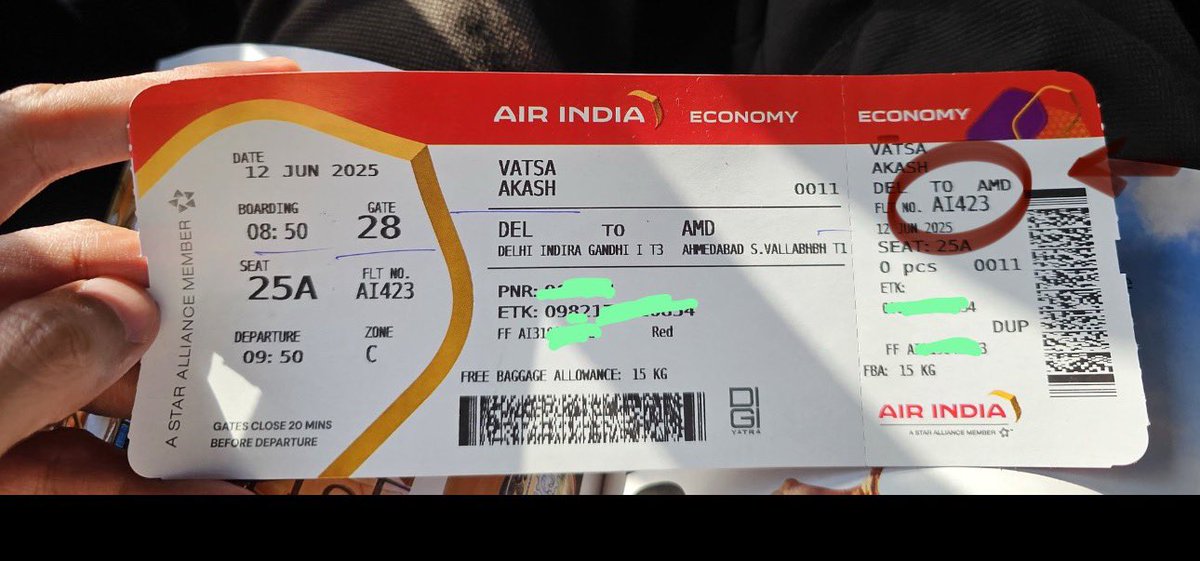 arora0806's tweet photo. @akku92 @airindia @ndtv @aajtak https://t.co/60UWIRCCaf