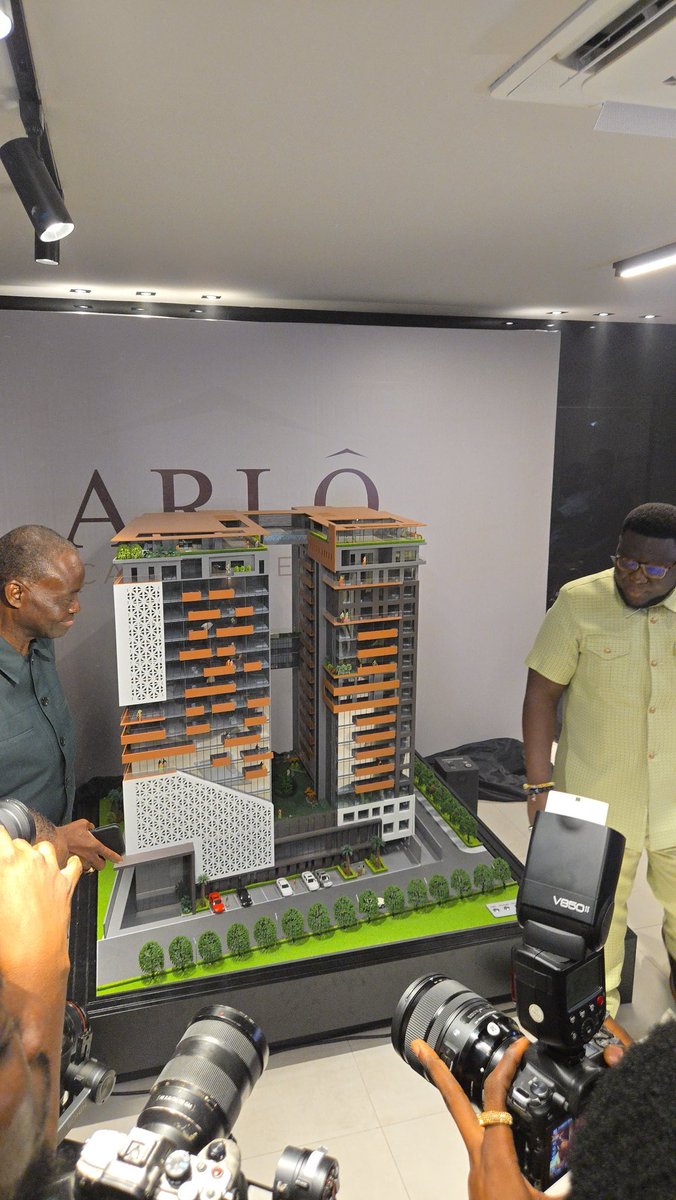 KobbyKyei_'s tweet image. 🎥 Reporting live from The Pelican Hotel for the exclusive unveiling of Arlô Cantonments by Devtraco Plus.
An evening dedicated to luxury, cutting-edge design, and visionary innovation. Stay with us for exclusive highlights
#ArloCantonments #DevtracoPlus #EventCoverage…