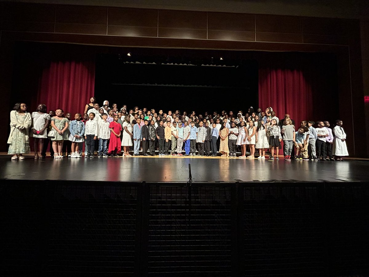 Congratulations to all 5th Grade Knights! <a href="/PrincipalKJDean/">Kurshanna Dean</a> <a href="/GreencastlePTA/">Greencastle ES PTA</a>