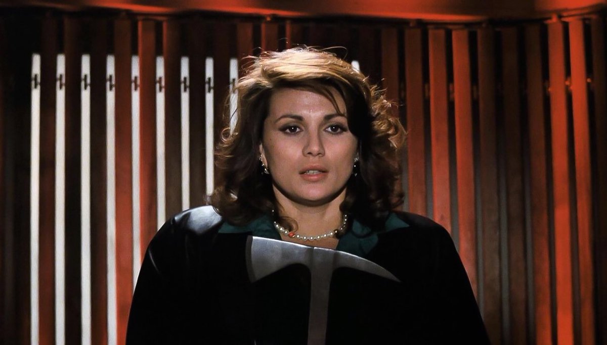 gialloclub's tweet image. Stills from DELIRIUM: PHOTO OF GIOIA / LE FOTO DI GIOIA (1987). Episode streaming everywhere and on anchor.fm/gialloclub.