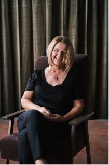 #JHISS25 Creative Writing Workshops...

SHORT STORY WRITING w BERNIE MCGILL

Join acclaimed writer BERNIE MCGILL for this 3 day workshop (28, 29 &amp; 31 July) investigating the short story &amp; the ways which writers can make one thing seem to cause the next! 

visitarmagh.com/2025-07-28t144…