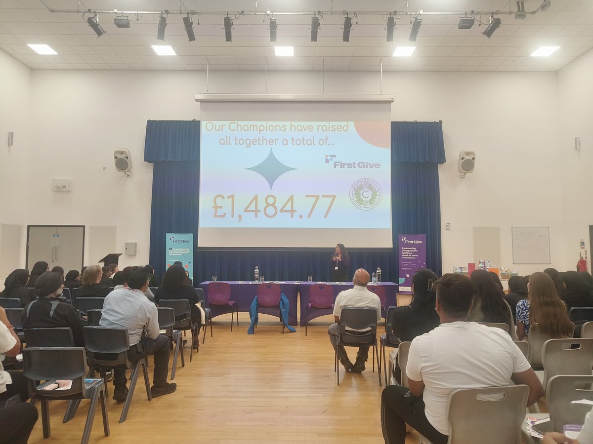 Awesamin17's tweet photo. Our @Challney_Girls Year 8s did an absolutely amazing job for their @FirstGiveUK presentations today! So impressed with their confidence and hard work. Big congrats to all of them! ๐ Thank you Miss C for organising this all ! #ProudFormTutor @UWT_UK @crisisaiduk @MindCharity https://t.co/WIGL2mCNr9