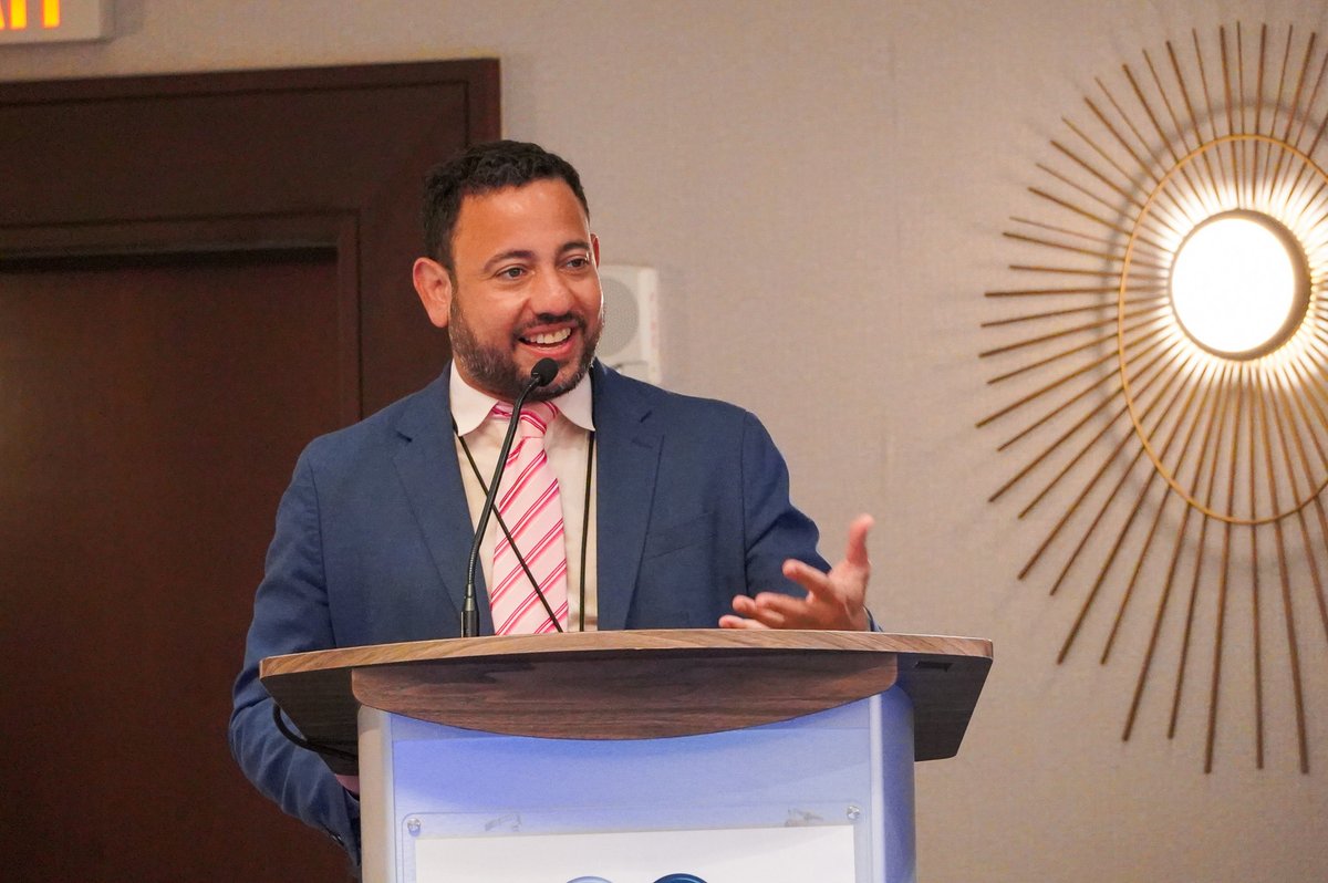 El subdirector ejecutivo de la #JSAF, <a href="/aacruzpr/">Arnaldo Cruz</a>, participó en el XIV Foro de Auditoría Interna, organizado por <a href="/colegiocpapr/">Colegio de CPA de Puerto Rico</a>, donde abordó la transformación fiscal de Puerto Rico. Su presentación se centró en fortalecer los controles presupuestarios del gobierno, implementar