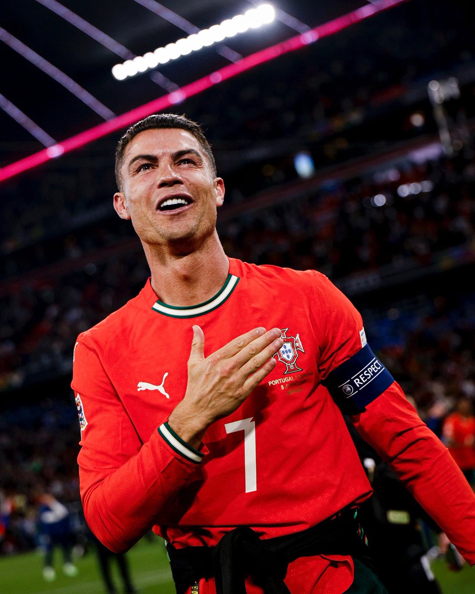 Özel 🔥 

Galatasaray Cristiano Ronaldo'ya hayır dedi.