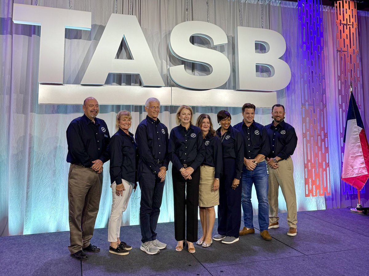 So many districts are represented here at #tasbsli! 📸

We thank you, trustees, for your hard work and dedication to creating better outcomes for Texas schoolchildren. #txed