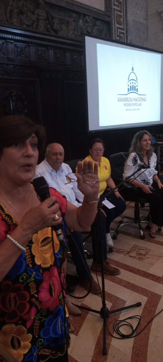 Yuniasky Crespo Baquero. (@byuniaky) on Twitter photo Desde la sede de la ANPP presentamos a nuestros pioneros el anteproyecto de Código de la niñez la adolescencias y juventudes .
#JuntosXCuba
<a href="/DiazCanelB/">Miguel Díaz-Canel Bermúdez</a> <a href="/DrRobertoMOjeda/">Dr. Roberto Morales Ojeda</a>
<a href="/PartidoPCC/">Partido Comunista de Cuba</a> Desde la sede de la ANPP presentamos a nuestros pioneros el anteproyecto de Código de la niñez la adolescencias y juventudes .
#JuntosXCuba
<a href="/DiazCanelB/">Miguel Díaz-Canel Bermúdez</a> <a href="/DrRobertoMOjeda/">Dr. Roberto Morales Ojeda</a>
<a href="/PartidoPCC/">Partido Comunista de Cuba</a>