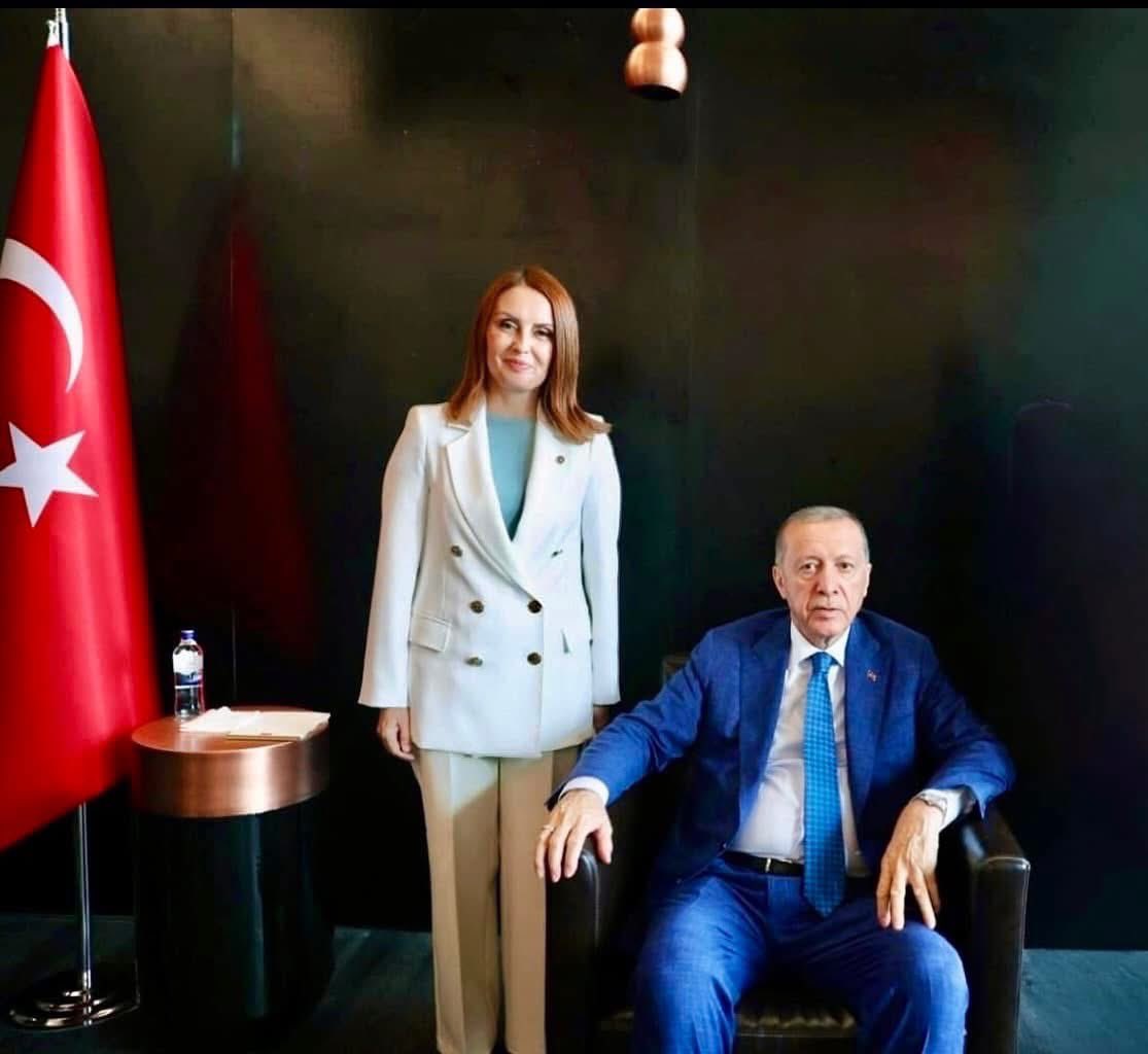 📍TBMM

Cumhurbaşkanımız ve Genel Başkanımız Sayın Recep Tayyip Erdoğan’ın takdir ve tensipleri, AK Parti  Grubumuzun kıymetli destekleriyle #TBMMBaşkanlıkDivanı #KatipÜyeliği görevine yeniden seçilmenin onurunu yaşıyorum.

Bu güveni şahsıma yeniden tevdi eden başta Sayın