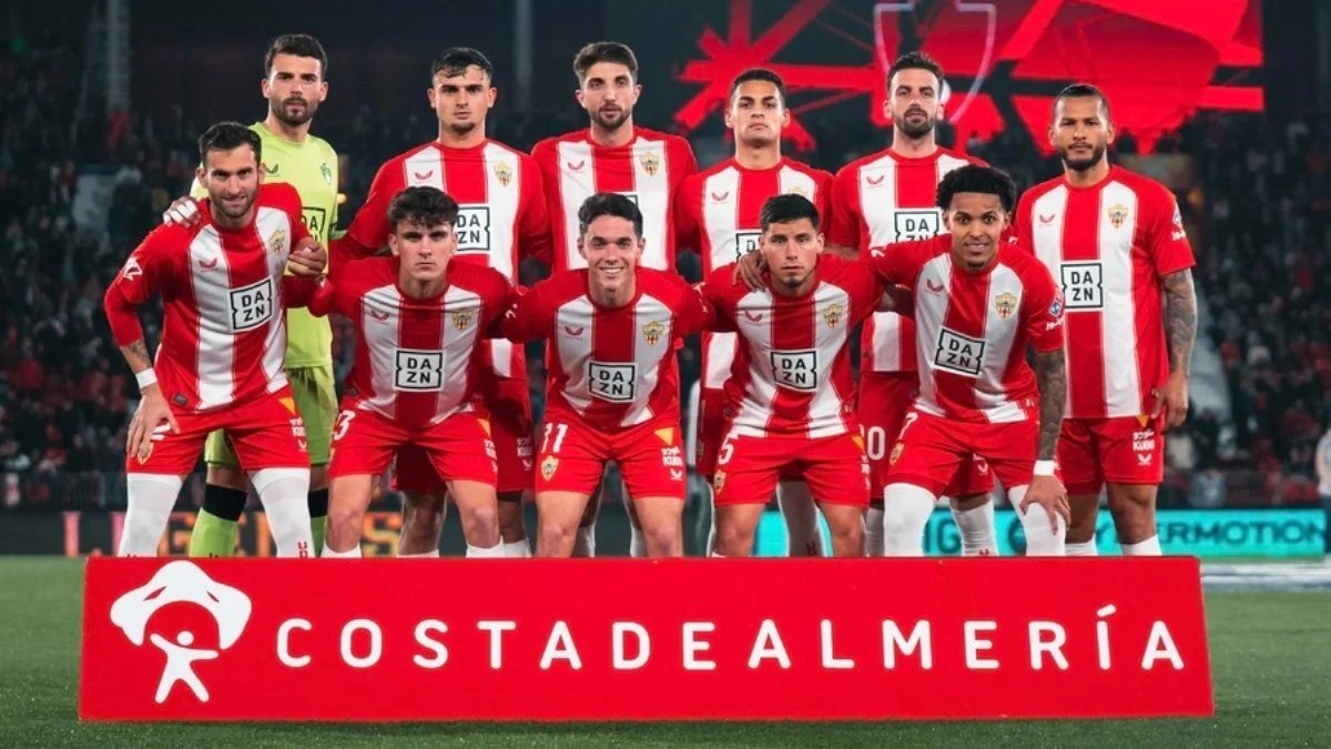 _CesarVargas's tweet photo. Hilo analizando la temporada 2024/25 de los jugadores del Almería.

✅Lo mejor.
❌Lo peor.
🗒️Nota en función de lo que se esperaba del jugador. https://t.co/278ACr0wtj