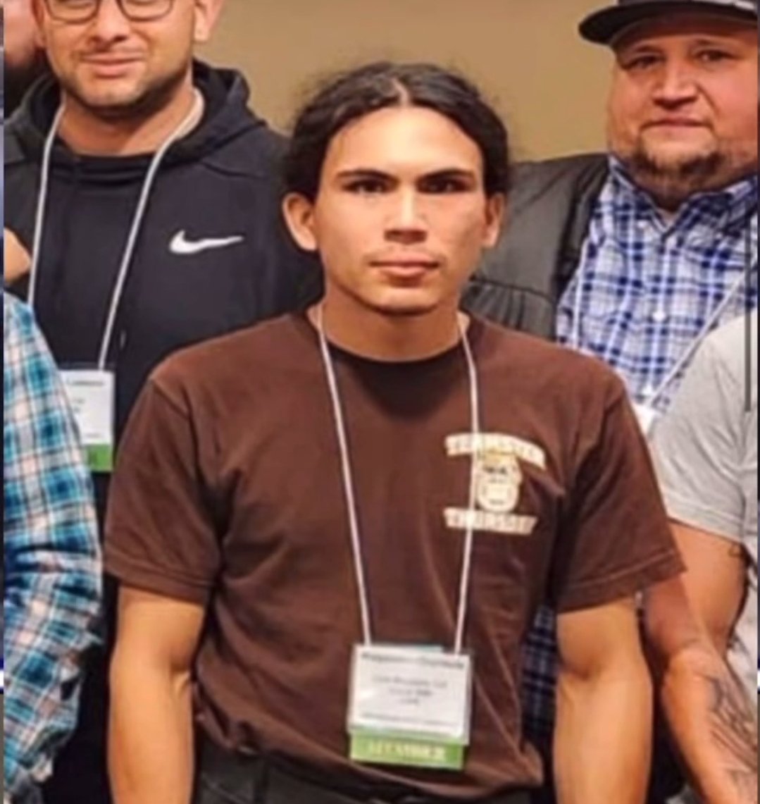 OdieToomes's tweet image. The Local 399 Democratic Teamsters Union in Southern California seems to be backing the riots. In these photos, it shows one of their members dropping off Bio Masks to withstand the measures taken to enforce crowd control. #lariots2025 #local399 #Immigration #ICE #ICERaids