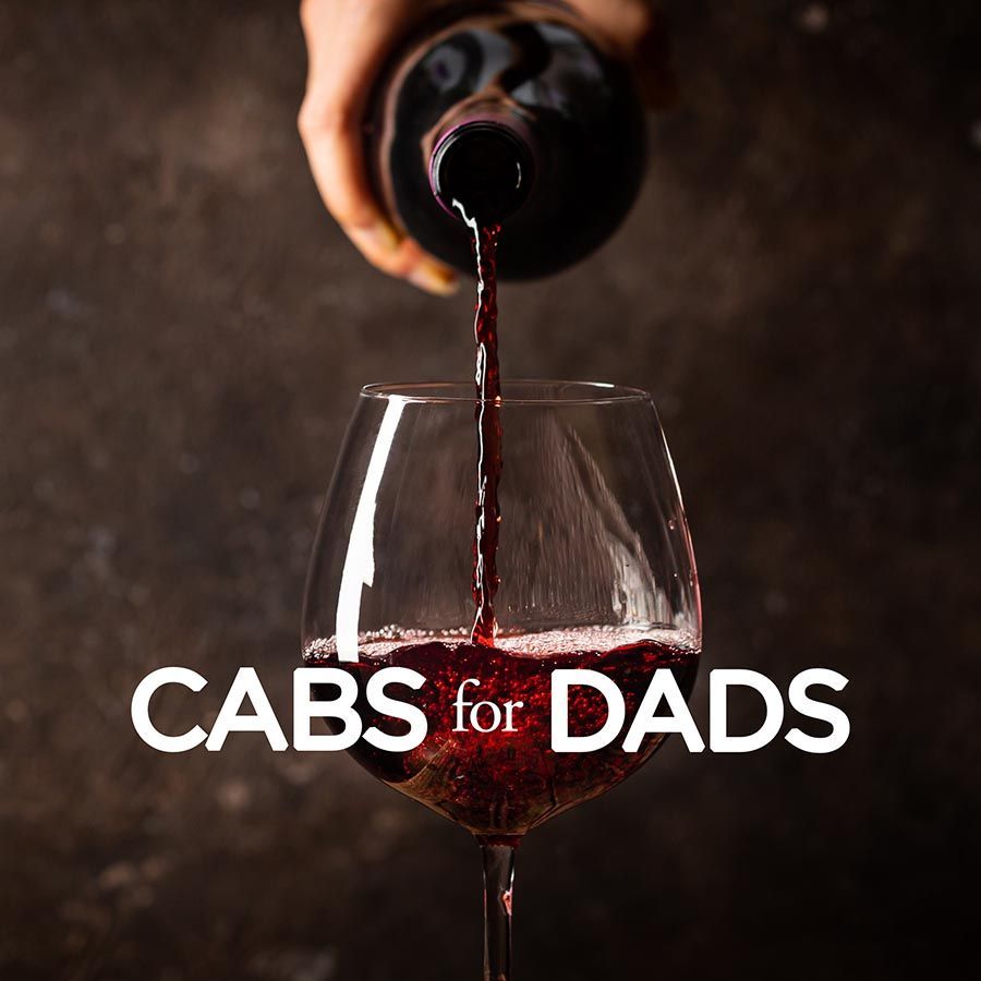 Here's you're reminder that SUNDAY IS FATHER'S DAY!!!

#gottagotolukes #CapeCod