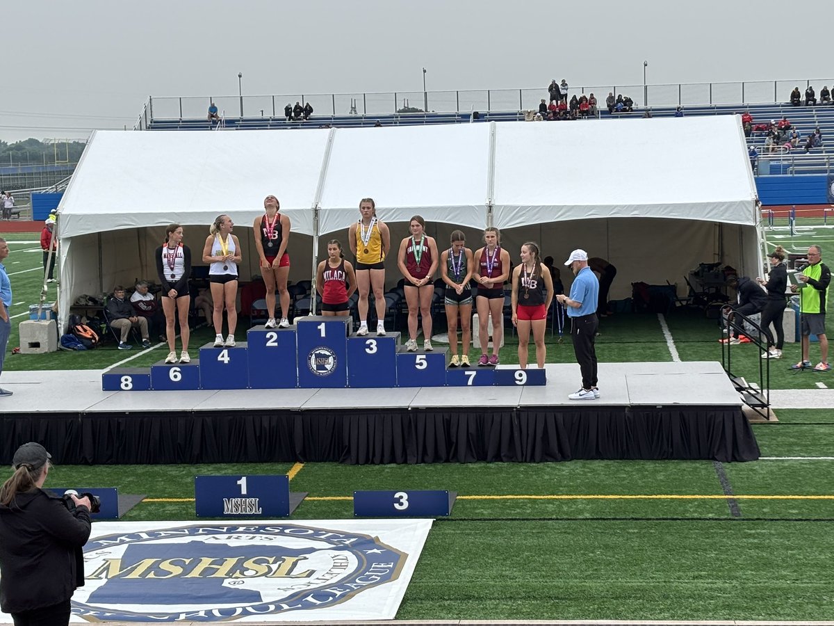 One final update - Taleigha placed 3rd in the 800, Autumn placed 6th in the Pole vault, Josh placed 9th in the 800 and the boys 4x400 placed 6th.  Congratulations to ALL of our athletes that competed at state.  We are so proud 🐾