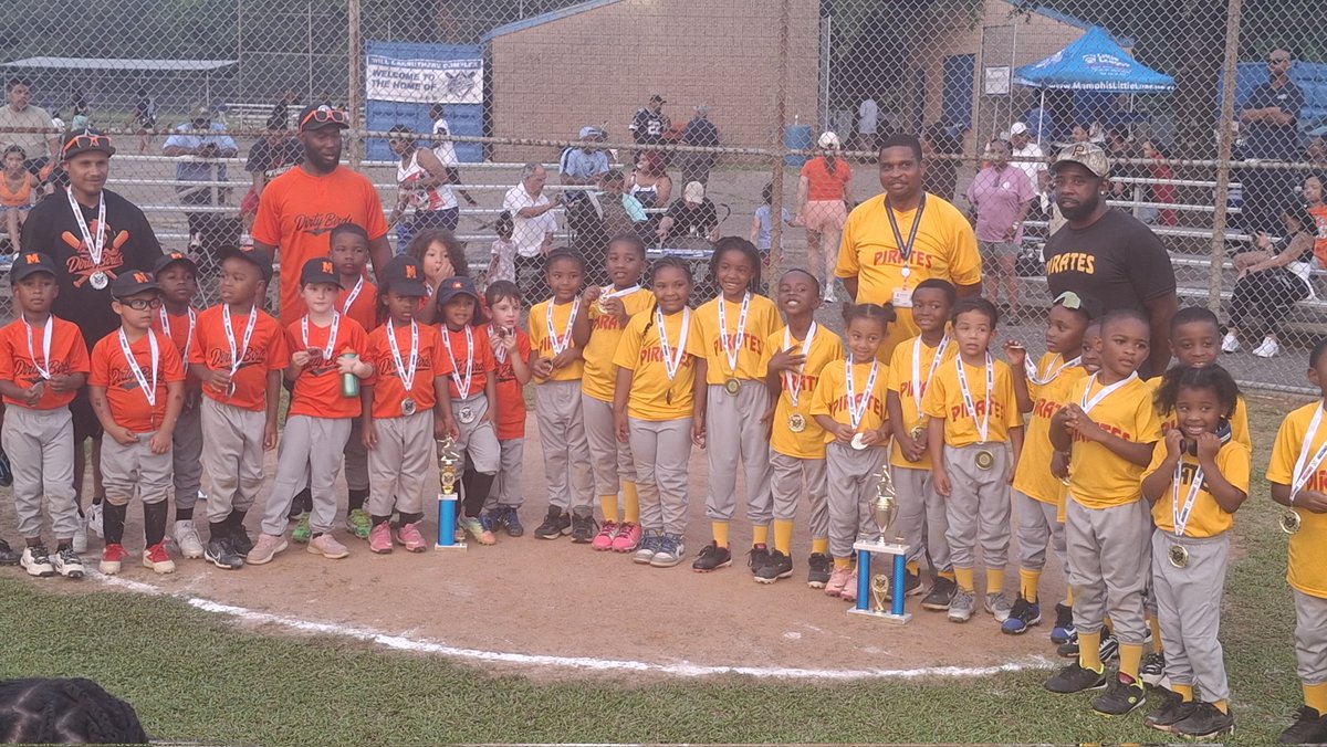 TonyRichh's tweet image. We are breeding winners over here. Memphis Pirates your T-ball Champions. @j_spencer08 @morganjohs_123 @NCAABaseball @MemphisBaseball