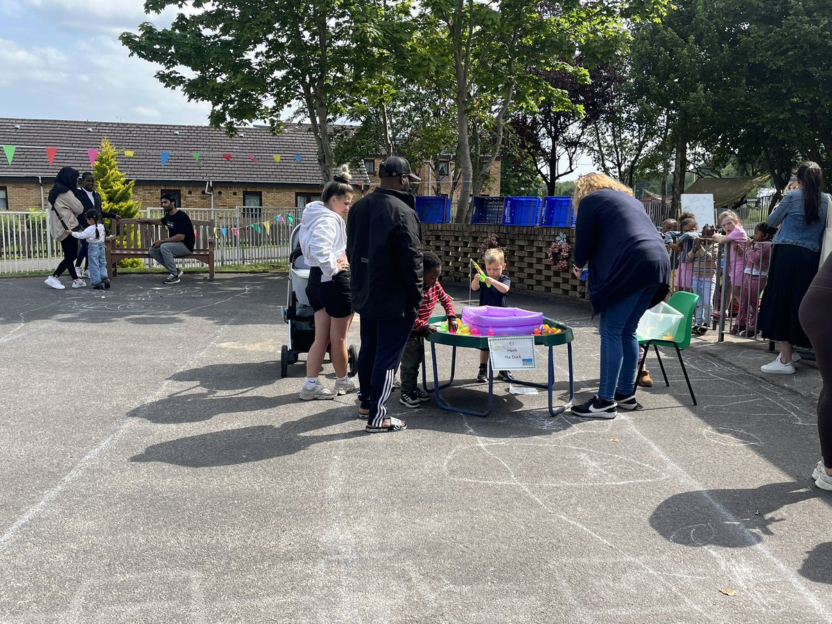 ParkMaryhill's tweet photo. An amazing day at our Stay and Play Summer Fayre. Having lots of fun with our families while raising money for the nursery. 😊 https://t.co/TJj4K14Fa4