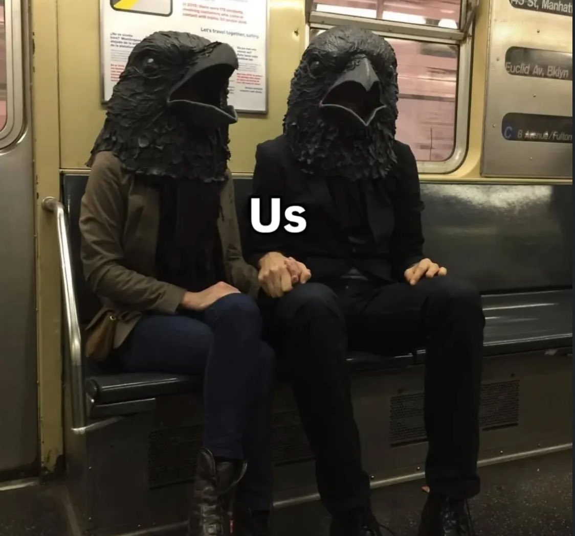 𝐭𝐡𝐞 𝐯𝐚𝐦𝐩𝐢𝐫𝐚 𝐬𝐡𝐨𝐰 🪦 (@horrorsthetics) on Twitter photo 
