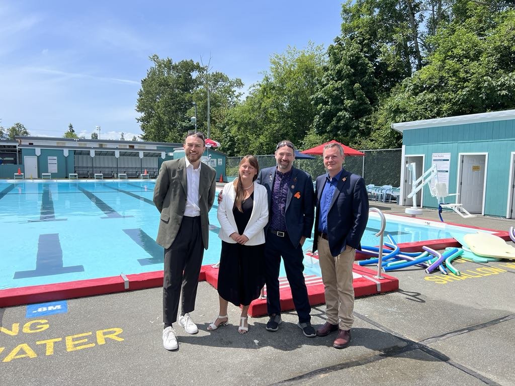 I joined Mayor Bob Wells, CVRD Chair Will Cole-Hamilton &amp; Councillor Jolicoeur for a fantastic tour of Courtenay! We discussed local priorities, from housing to infrastructure, to support their vibrant, sustainable community in the Comox Valley. Thank you for the warm welcome!