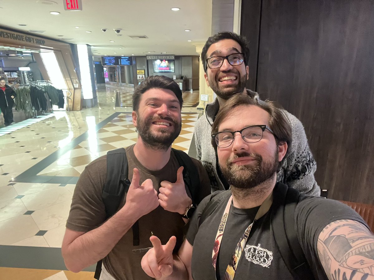 Recording a video with the bois this week talking to Caleb about his US nationals victory! If you have any questions you would like me to ask put them below 👇 <a href="/MajiinBaeLoR/">MajiinBae</a>