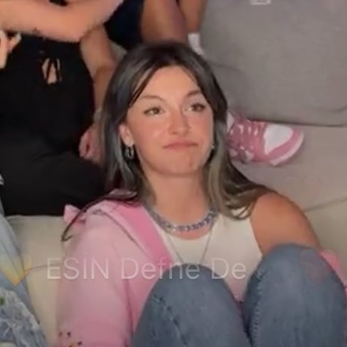 güzelliğini sslemeye calısmıstım....