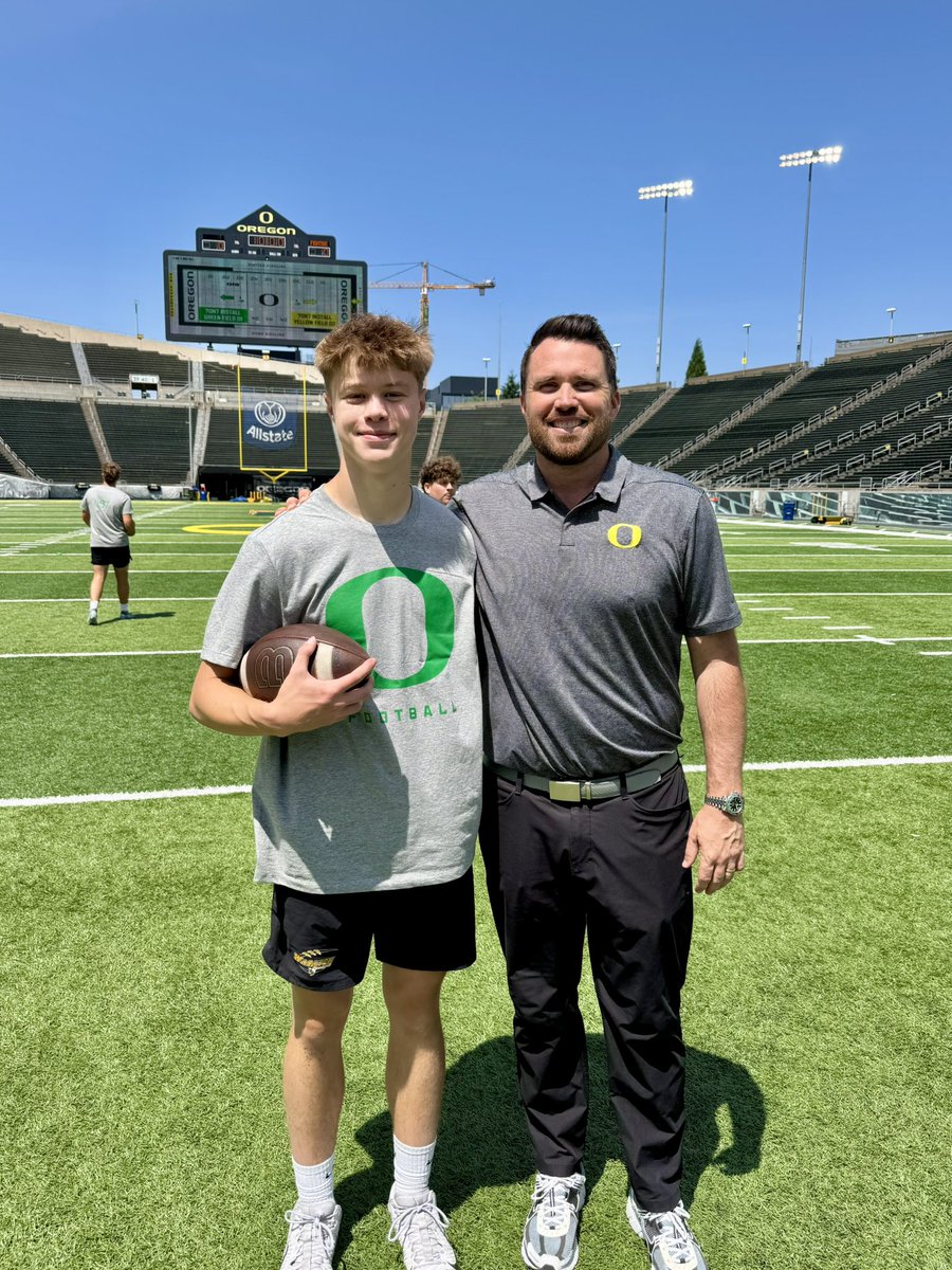 DettmanBrock's tweet image. Thank you @oregonfootball for the great Specialist Camp!  

@CoachJoeLorig @CoachTinkFB @finchmachine96 thanks again for the work today and the invite out to Oregon… #WinTheDay! #ToeTheLine

@WasatchFB @DerikBringhurst @TheChrisRubio @Luke_whiting1