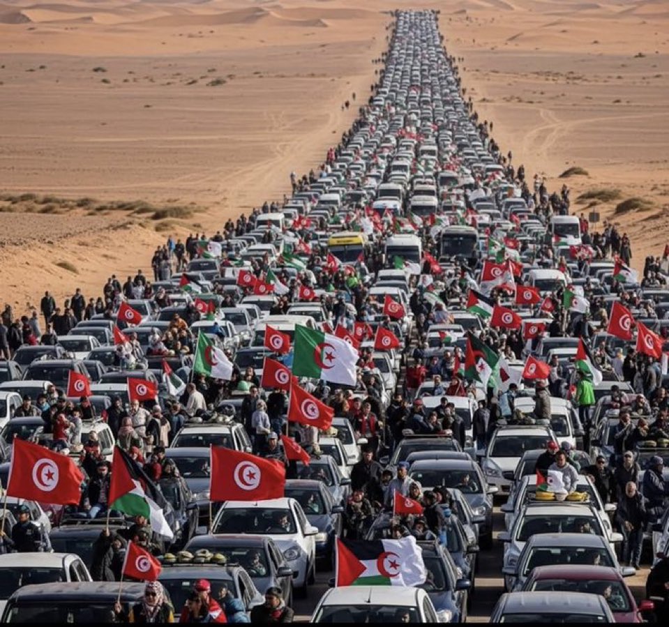 “Açılmasa da o kapılar, biz yürürüz!”

Biliyoruz: Kapılar yüzümüze kapanacak. Biliyoruz: Duvarlar örülecek, yollar kesilecek.
Ama Yürümek bizim kararlılığımızdır, susmak değil.

Kapılar açılmasa da biz o kapılara yürürüz. Çünkü bu yürüyüş; sadece zulme karşı değil, aynı zamanda