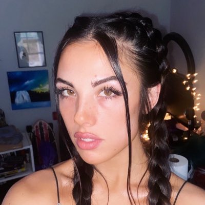 #NewProfilePic   We’re in 2nd place help us take 1st by voting 
originals.inkedmag.com/2025/angelea