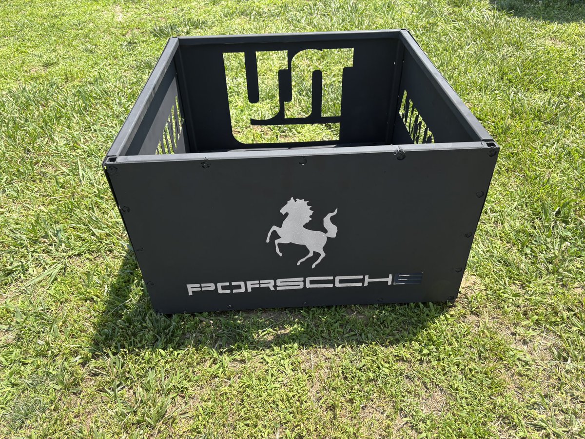 lesliebrophy's tweet image. Students are firing up their creativity—literally! 🔥 Our tech class is putting their custom-designed fire pits to good use. Nothing better than hands-on learning that sparks real-world skills (and maybe some marshmallows too)! @dmurph88 @tmccarthy5210 @JWieckhorst94