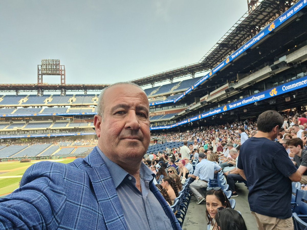 Maroun El Moujabber tweet media