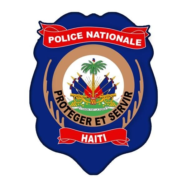 CARICHaiti's tweet photo. Joyeux 30e anniversaire à l’institution policière haïtienne ! 🎉

Depuis trois décennies, malgré les nombreuses difficultés, les crises à répétition et la montée constante de l’insécurité, la Police Nationale d’Haïti (PNH) demeure un pilier fondamental dans la quête d’un pays plus stable et plus juste. À travers chaque agent, chaque commissariat, chaque unité spécialisée, c’est un engagement quotidien qui est pris : protéger et servir la population, souvent au prix de grands sacrifices.

Ce trentième anniversaire est l’occasion de saluer le courage, la résilience et le professionnalisme de toutes celles et ceux qui portent l’uniforme, parfois dans l’ombre, parfois dans des conditions extrêmement précaires, mais toujours avec le même sens du devoir.

Puisse cette institution se renforcer, être mieux soutenue, mieux encadrée, et surtout valorisée à la hauteur des défis qu’elle affronte. Pour une Haïti plus sécurisée, plus humaine et plus unie, la contribution de la PNH demeure essentielle.

Bon anniversaire à la PNH ! Que les années à venir soient synonymes de réforme, de modernisation et d’espoir renouvelé. 💙🇭🇹
@pnh_officiel @MJSPHaiti @PrimatureHT @PresidenceHT