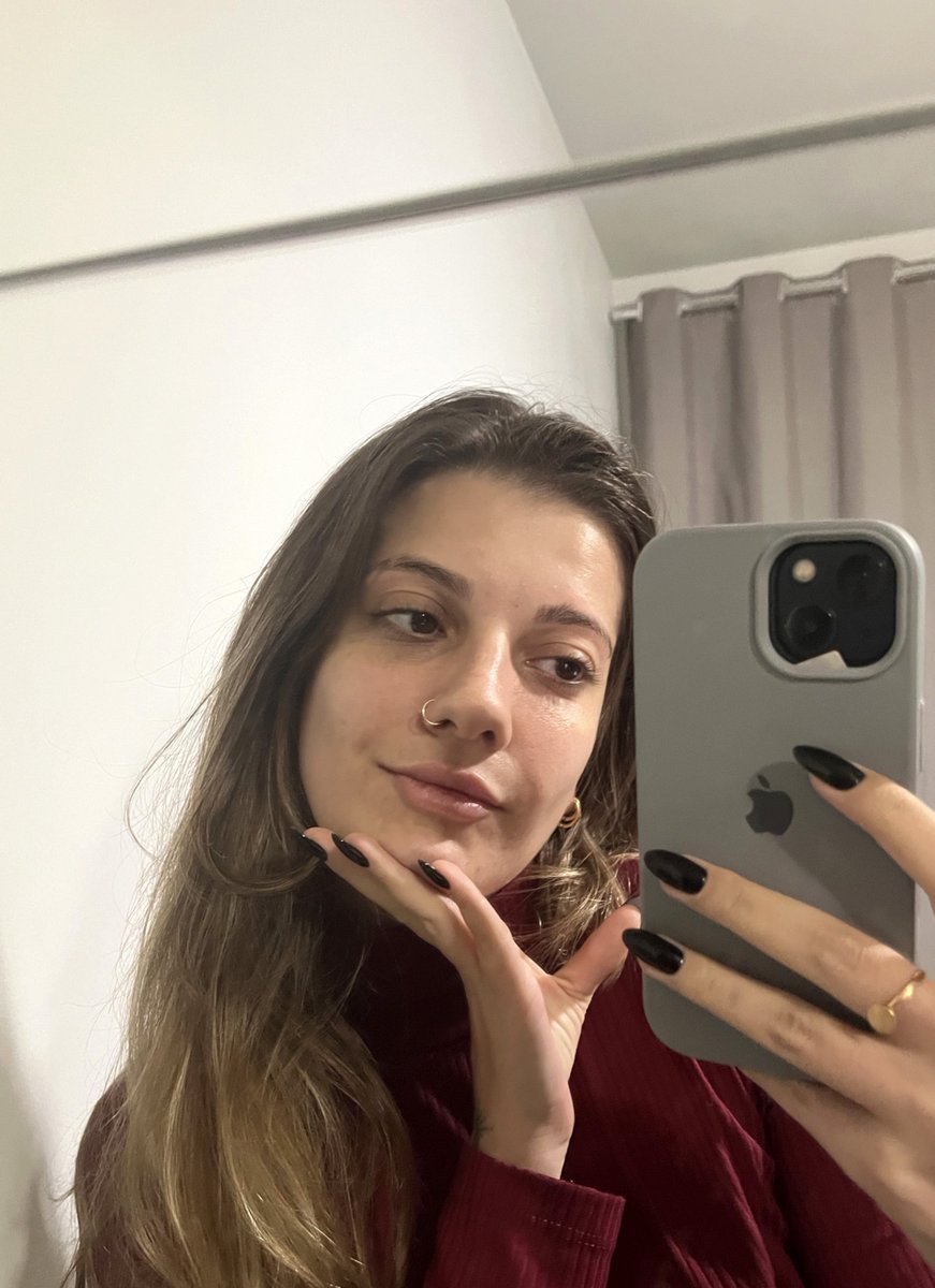 firelightrish's tweet image. Caught me looking like this at the mall again