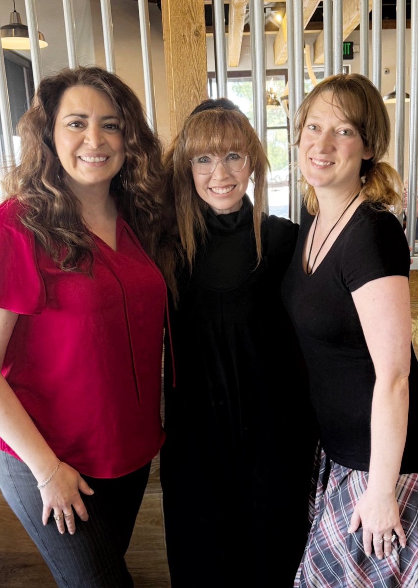 MorganShamy's tweet image. I got to hang out with my agent &amp;amp; lit/film agent today!!! So much is happening behind the scenes with them I feel SO BLESSED to have such beautiful women on my side. 

It was worth the years of hardship to find them!! They truly are making my dreams come true.  🥹📚💪🏼🙌🔥🖤