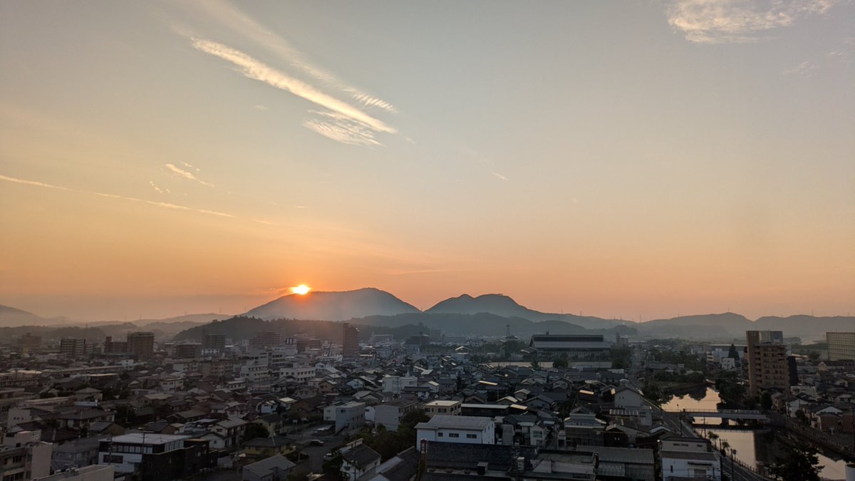 【2025.06.13.(金曜)】

松江の朝

午前５時すぎ

<a href="/matsue_city/">松江市</a>