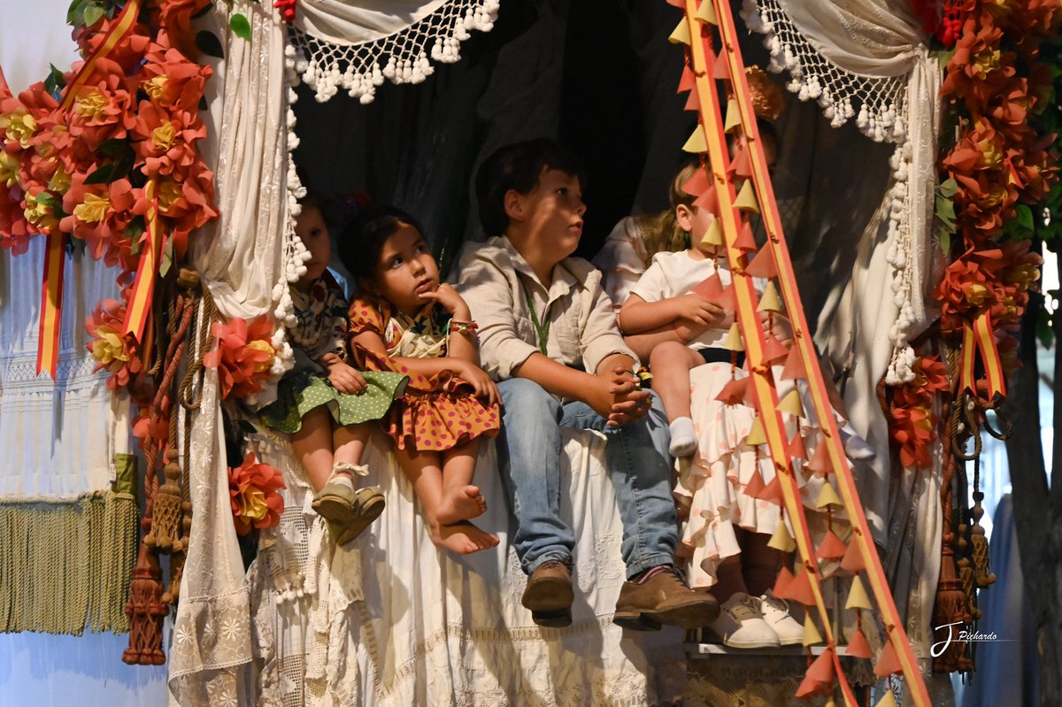 Acaba #ElRocío25 con Triana.