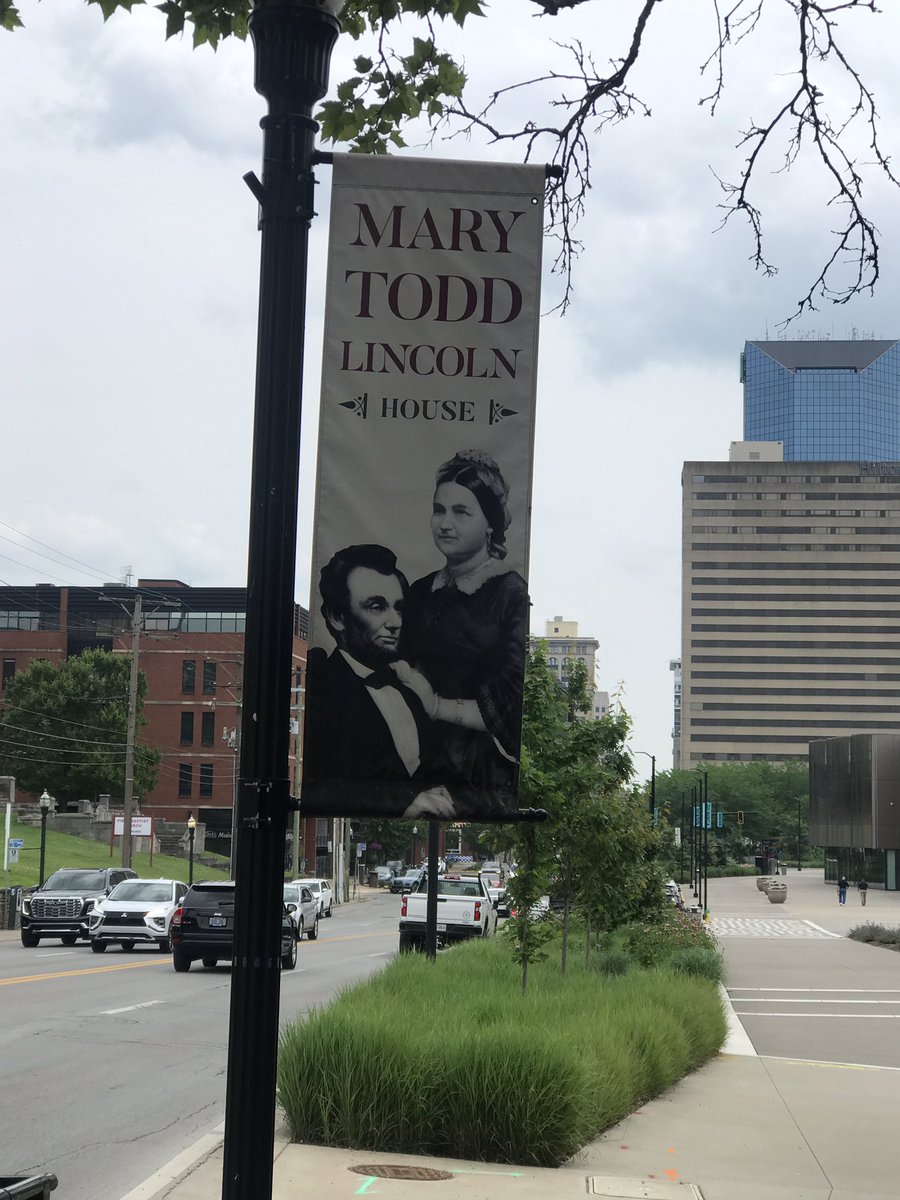 So grateful for an afternoon immersion trip to the Mary Todd Lincoln home.    Seriously did y'all know that this is the only museum  that honors a First Lady and it's in Lexington Ky.   <a href="/KEDCGrants/">KEDC Grants</a>  <a href="/KEDC_HERO/">HERO</a>