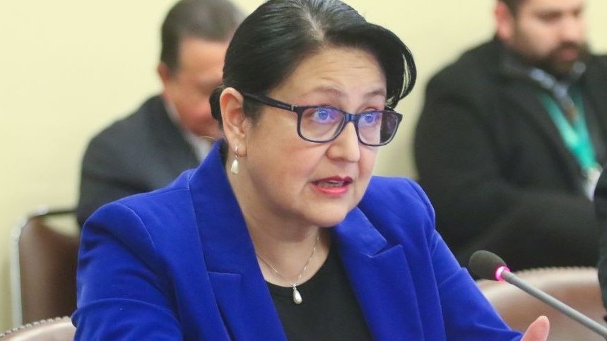 GradeGeorge's tweet photo. Dorothy Pérez, la mujer chilena del siglo ! 

🇨🇱🇨🇱🇨🇱 https://t.co/PkZceV36Jw