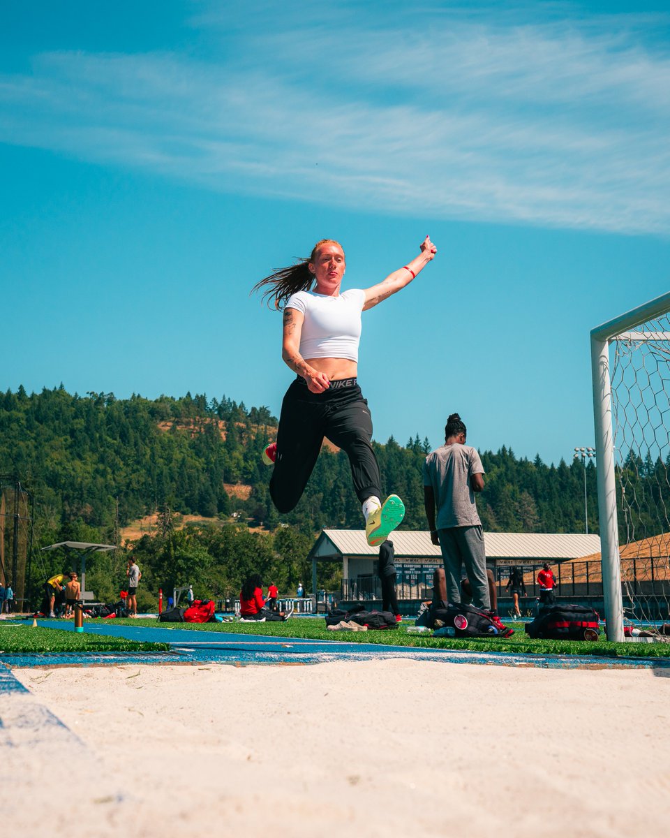 BallStateTFXC's tweet image. Final preparations 💥
Kenli Nettles competes in the 2025 NCAA Outdoor Championship Heptathlon beginning tomorrow at 2:45 P.M. ET (11:45 A.M. PT)‼️