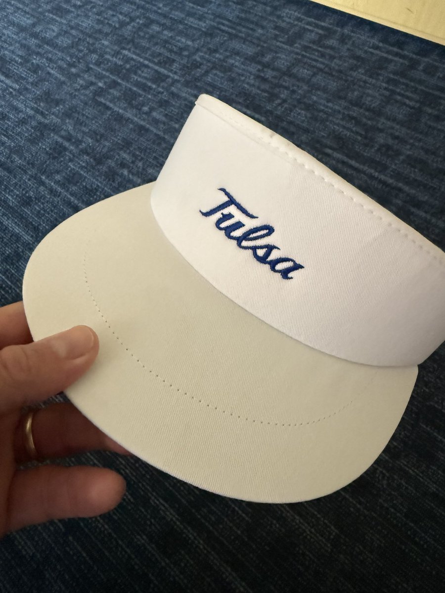 Carter Barfield (@coach_barfield) on Twitter photo All specialists attending a Tulsa camp: if I don’t find you at registration, look for the guy wearing this bad boy… All specialists attending a Tulsa camp: if I don’t find you at registration, look for the guy wearing this bad boy…