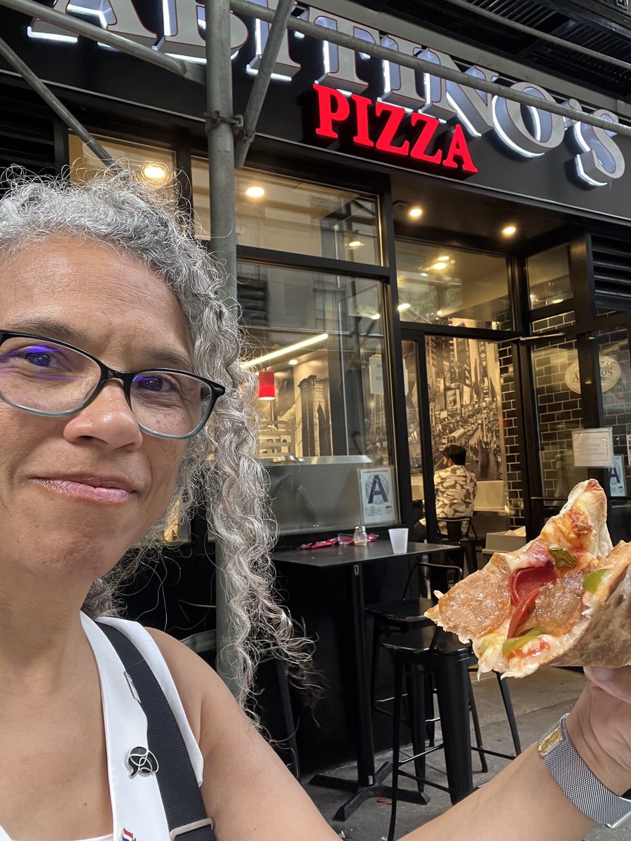 Turns out it’s difficult to take a selfie eating a slice of NY pizzas pie without looking horrid. So here’s me just smiling at its deliciousness.