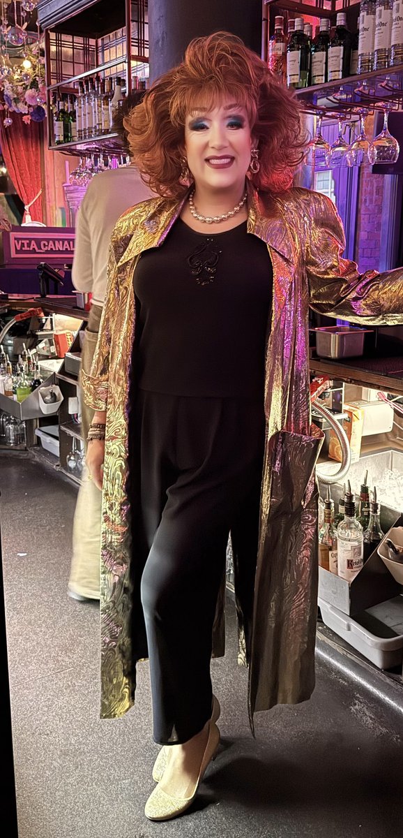 Belinda Scandal 🐝™️ (@belindascandal) on Twitter photo Just been told I’m “a dead ringer” for Elaine <a href="/bbceastenders/">BBC EastEnders</a> . Loving my new jacket courtesy of <a href="/MarkLlewellin3/">Mark Llewellin DL</a> Just been told I’m “a dead ringer” for Elaine <a href="/bbceastenders/">BBC EastEnders</a> . Loving my new jacket courtesy of <a href="/MarkLlewellin3/">Mark Llewellin DL</a>