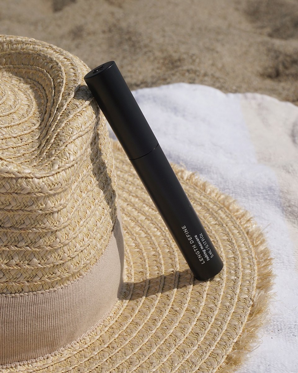 You’ll love what’s inside our summer Strengthen &amp; Define Lash Collection: a full-size lash serum, full-size mascara, and gentle makeup remover – all in a neoprene cosmetic bag with 27% savings! 
l8r.it/r5RF