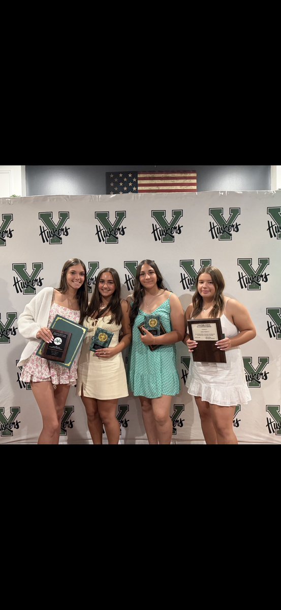 Great night celebrating our 4 amazing senior captains at last nights Husker Club Senior Athlete Awards dinner!
