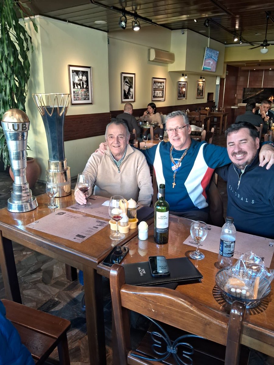 José López Rubio tweet media