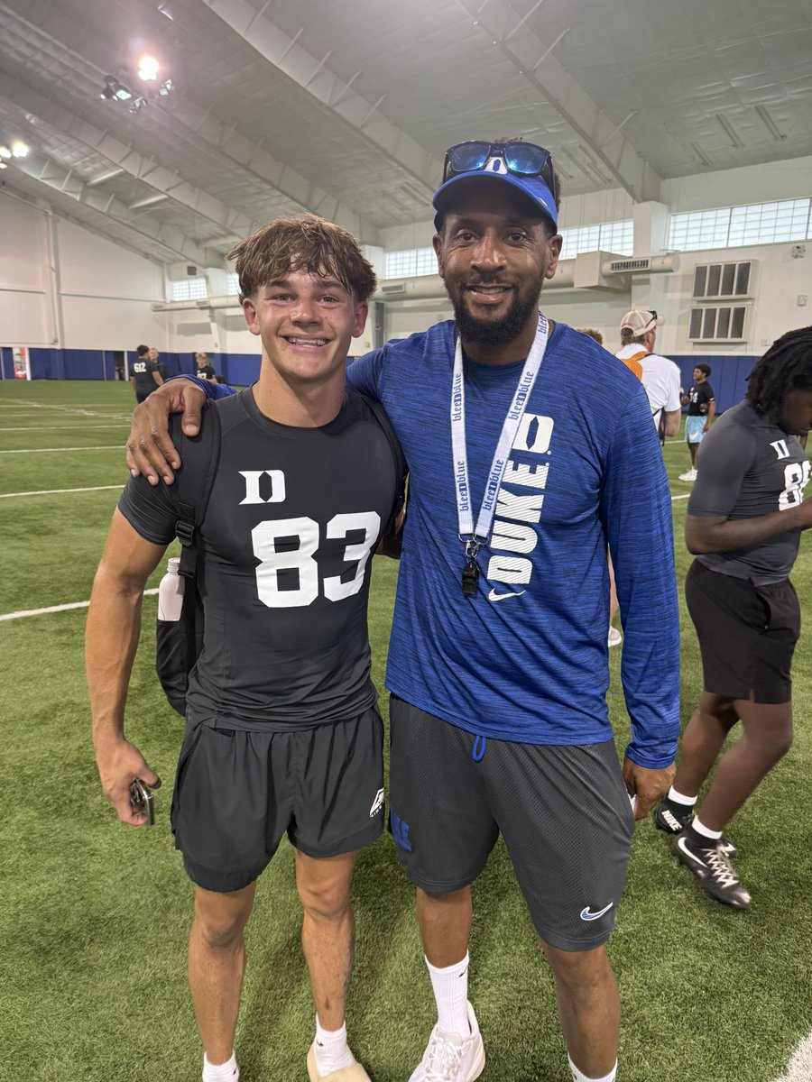 SteeleLogan4's tweet photo. Had an amazing time today at the Duke football camp! Super excited to get back out to campus this season! Thank you, @GinfanteMT @CoachZohn @coachRickLyster @CoachJMGarrett @Coach_MannyDiaz @JoeMento @CoachPersing @ChadStumhofer @RivalsDylanCC https://t.co/CnzHfvJ2FQ