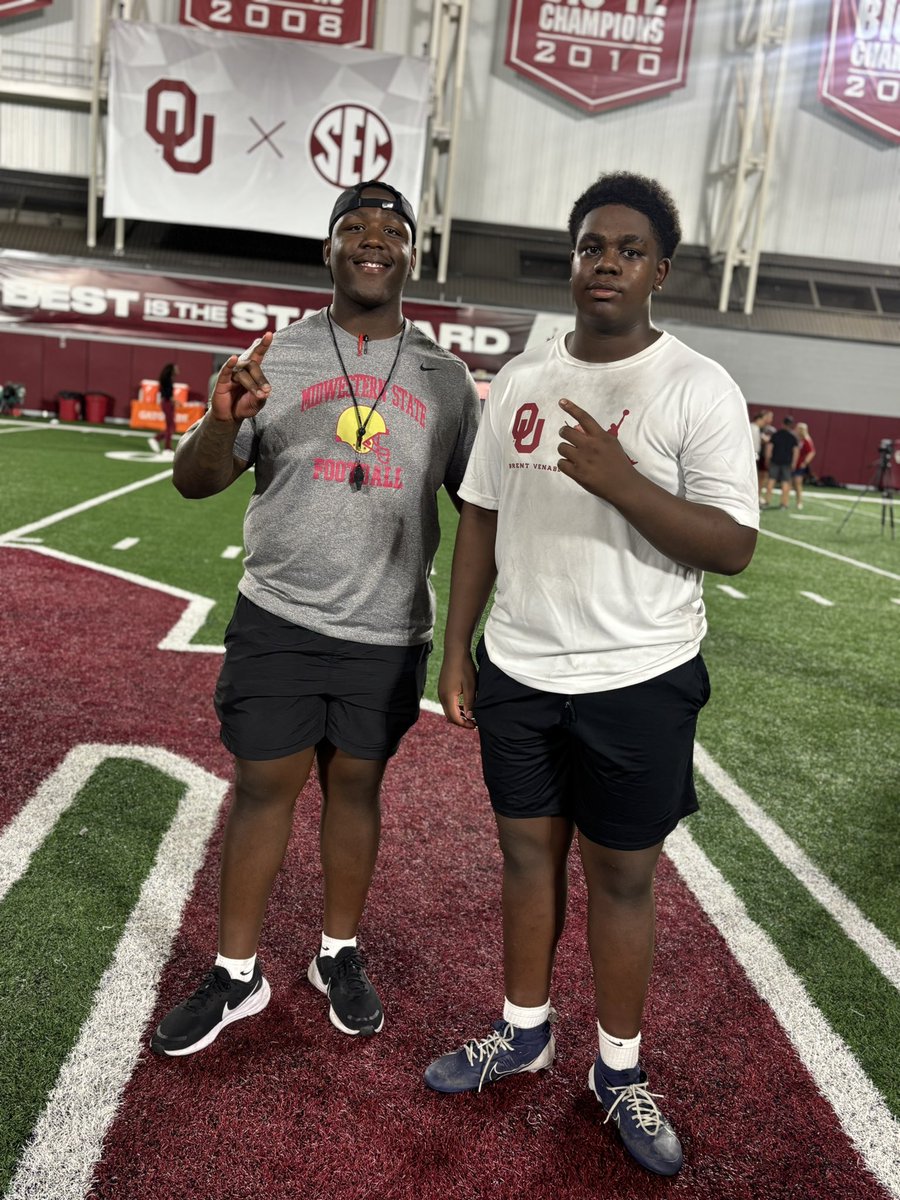 Kendrick “deuce” Morgan✝️ (6’4 280 28 OL) tweet media
