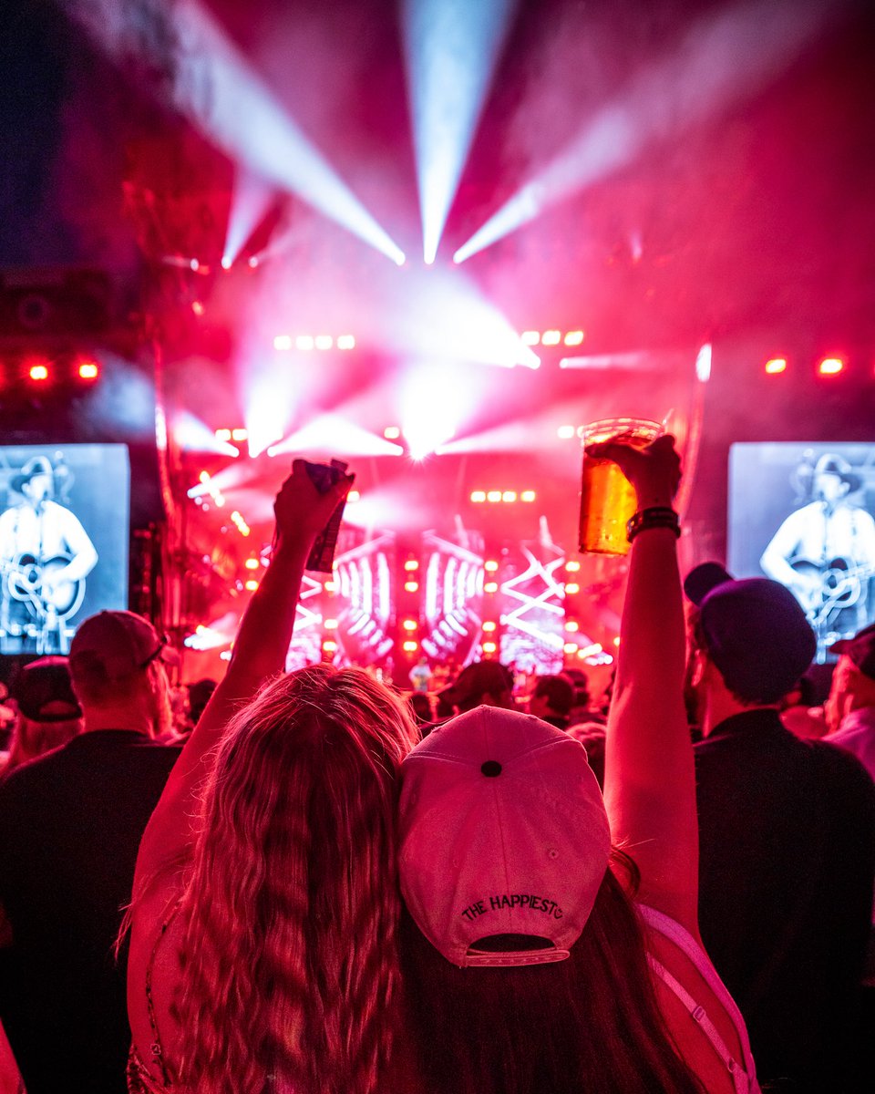 We're giving away tickets to select shows on the Wild America Tour 🤠 

Find a town near you + enter to win: tnspk.co/uumaca