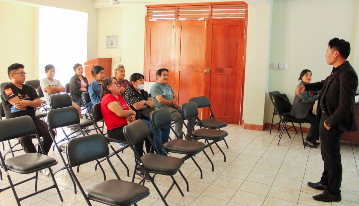 DRTPEMoquegua's tweet photo. DRTPE Moquegua brindó capacitación sobre Hostigamiento Sexual en el Ámbito Laboral a trabajadores de la Imprenta Phiteer.

https://t.co/qjnxx3HxHz https://t.co/gkLBIvsLYy