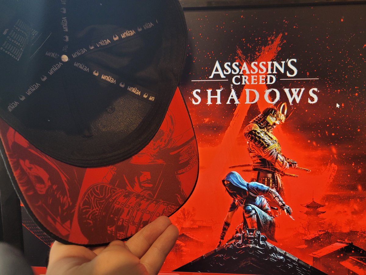 Max the Crimson Assassin ⛩️ (@maximo384) on Twitter photo <a href="/Gremio_Sombras/">Gremio de las Sombras</a> <a href="/josearj94/">Jose ⎊</a> <a href="/QuasymodoXbox/">QUλ$¥MØÐØ 🎮📸👍🏻🤩</a> Ya estan en mi poder la maravillosa Gorra Venum y los creditos Helix, nunca he sido muy fan de gorras pero he de admitir que me queda muy bien y desde que ha llegado no me la quito de la cabeza jajaja muchisimas gracias a <a href="/Ubisoft_Spain/">Ubisoft España</a> y al <a href="/Gremio_Sombras/">Gremio de las Sombras</a> <a href="/Gremio_Sombras/">Gremio de las Sombras</a> <a href="/josearj94/">Jose ⎊</a> <a href="/QuasymodoXbox/">QUλ$¥MØÐØ 🎮📸👍🏻🤩</a> Ya estan en mi poder la maravillosa Gorra Venum y los creditos Helix, nunca he sido muy fan de gorras pero he de admitir que me queda muy bien y desde que ha llegado no me la quito de la cabeza jajaja muchisimas gracias a <a href="/Ubisoft_Spain/">Ubisoft España</a> y al <a href="/Gremio_Sombras/">Gremio de las Sombras</a>