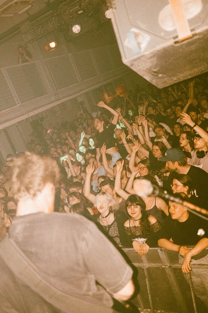 Dead Poet Society tweet media