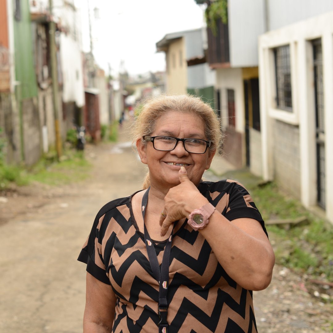 El desarrollo real eleva y protege. Eso significa alzar la voz por quienes están en riesgo de explotación y asegurar que los sobrevivientes reciban apoyo. Cuando una comunidad ve y responde al tráfico de personas, creamos un futuro arraigado en la libertad.